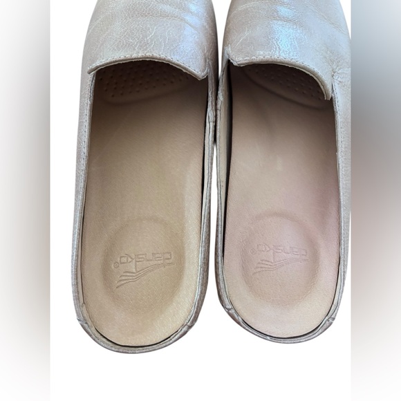 Dansko Elegant Tan Leather Loafers size 40 - Picture 4 of 7